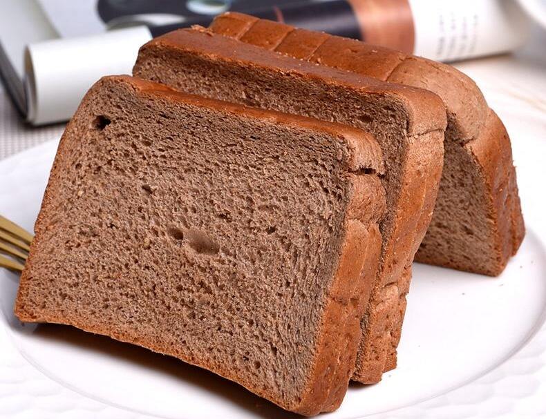 黑麦面包,全黑麦粉面包,全黑麦面包,杂粮面包,粗粮面包的升糖指数(GI值),升糖负荷(GL值)热量,蛋白质含量,碳水化合物含量,嘌呤含量