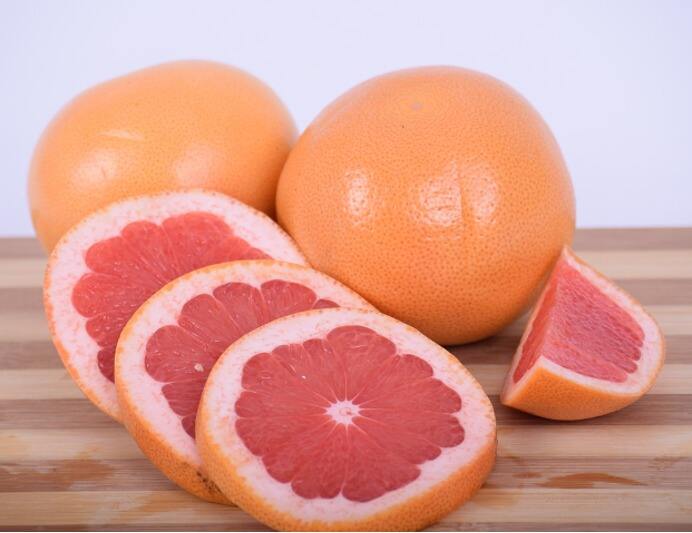葡萄柚,红柚,红心柚,西柚的升糖指数(GI值),升糖负荷(GL值)热量,蛋白质含量,碳水化合物含量,嘌呤含量