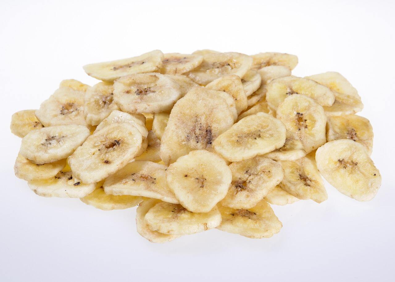 干香蕉片,香蕉干的升糖指数(GI值),升糖负荷(GL值)热量,蛋白质含量,碳水化合物含量,嘌呤含量