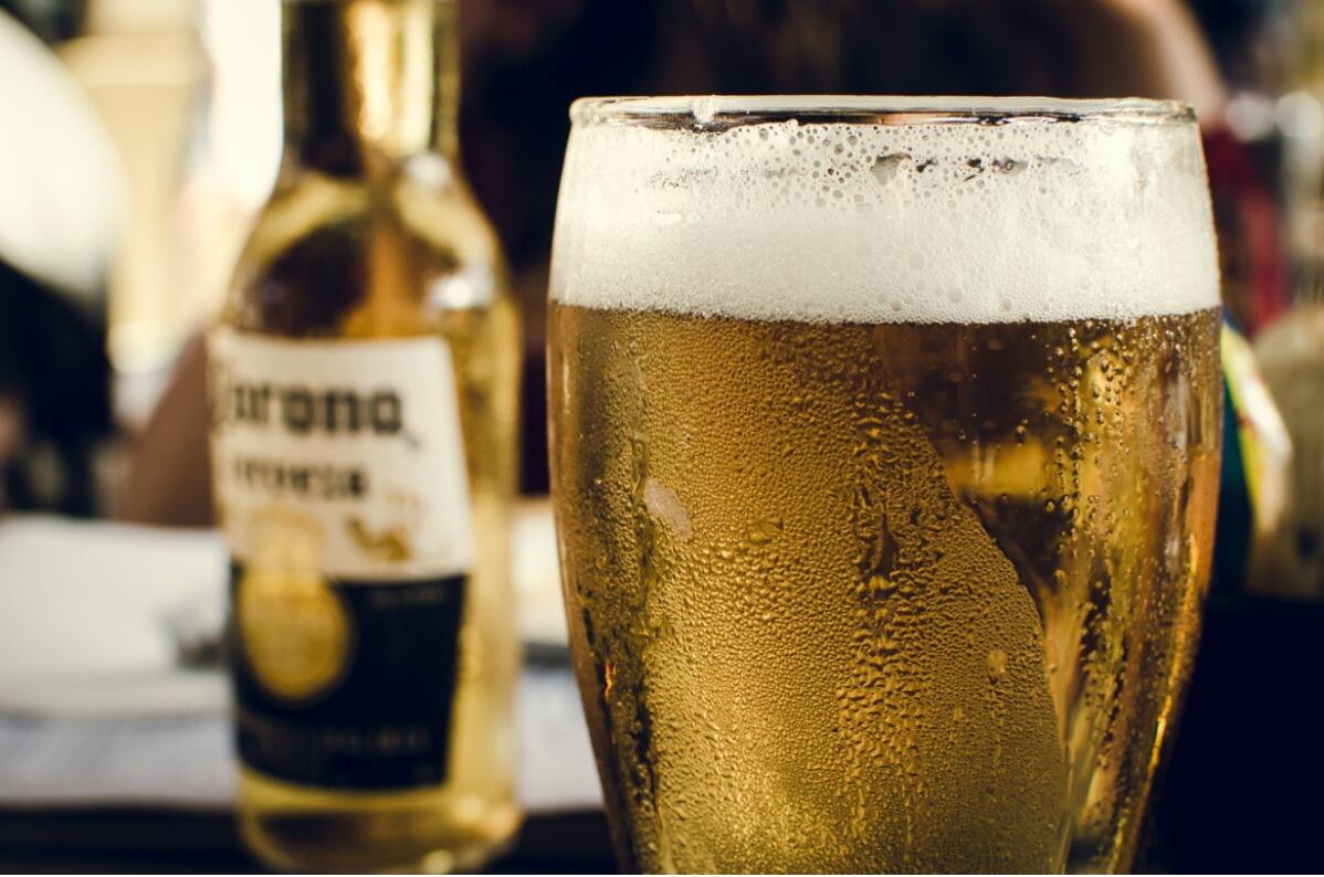 啤酒（酒精含量4.4%，捷克 Pilsner Urquell）的升糖指数(GI值),升糖负荷(GL值)热量,蛋白质含量,碳水化合物含量,嘌呤含量